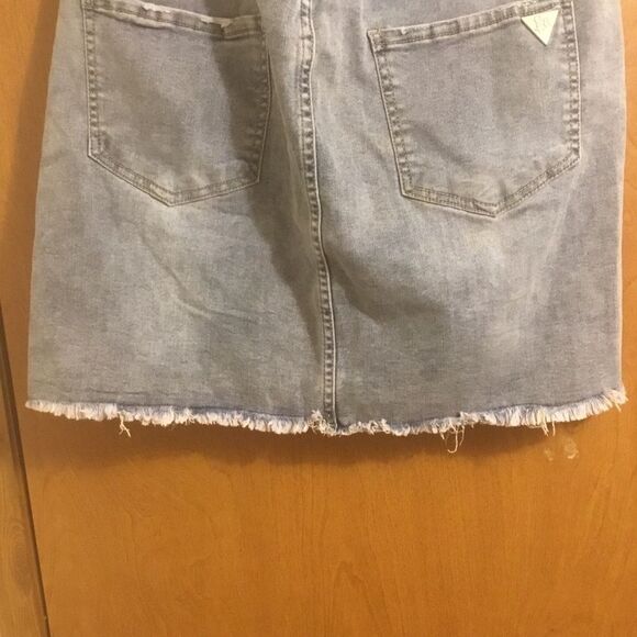 Light Wash Denim Jean Unfinished Raw Hem Drawstring Destroyed Mini Skirt - Picture 3 of 8